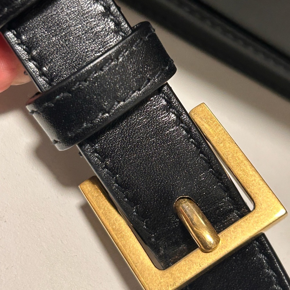 SOLD
YSL Solferino Medium Satchel Bag - Picture 8 of 12